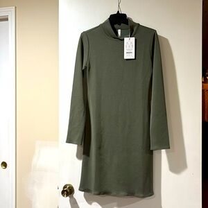 Rev NWT size Med dress.  Very soft!!